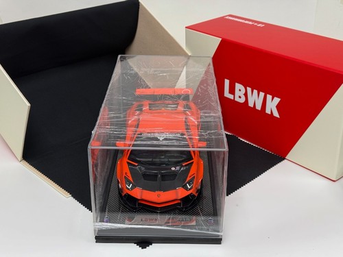 P lamborghini aventador - 1/18,