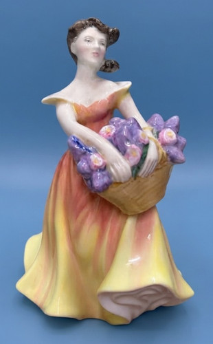 Lovely vintage royal doulton - royal,