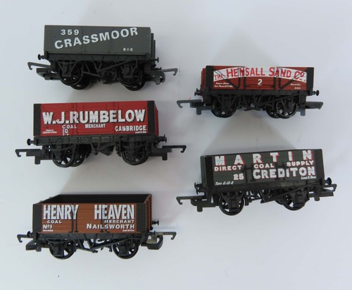 Hornby plank wagons - 5x,