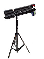 Teclumen "Pony" DMX Followspot