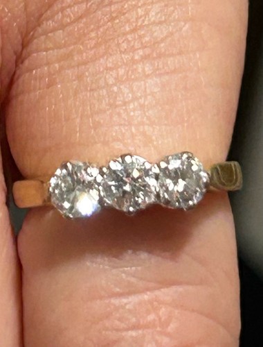 Sparkly beaverbrooks ct - sparkly,