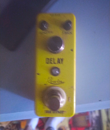 True bypass analogue delay - true,