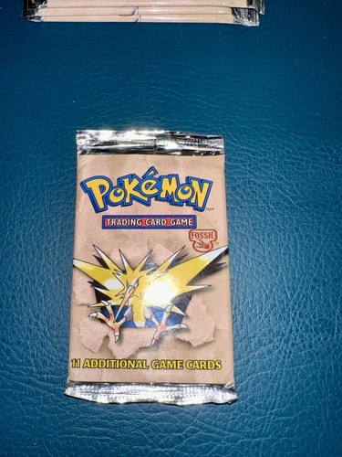 Pokémon fossil booster - pokémon,