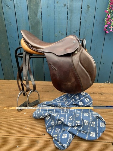 Stubben jump saddle with cover - saddle,