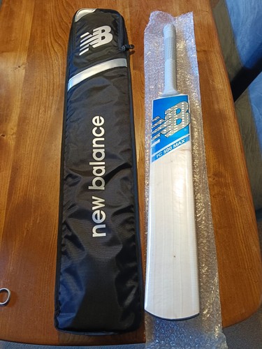New balance cricket - balance, bat