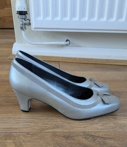 Womens designer equity - womens, silver