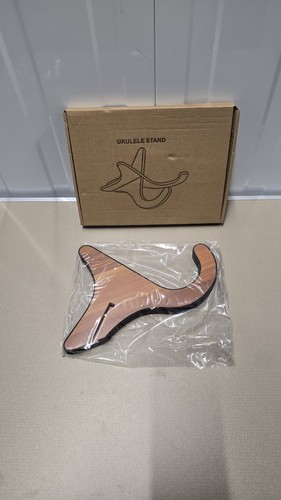 Ukulele stand holder - stand/holder,, wooden