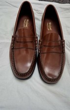 G.H. Bass & co size 8 brown black new leather men formal shoes/ Loafers WEEJUNS