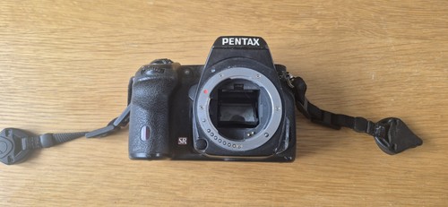 Pentax digital slr - k7, camera