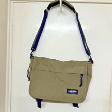 Eastpak Laptop Bag Beige Crossbody Reminder Messenger Bag 17"