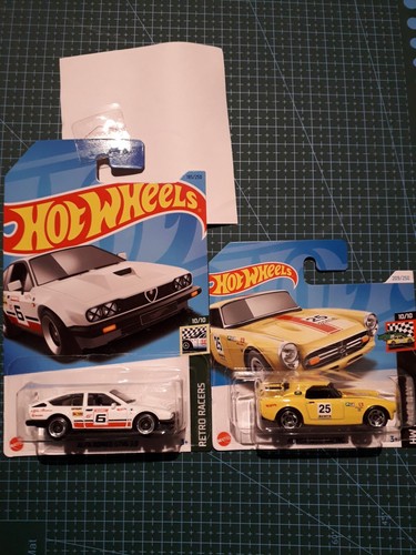 Hot wheels retro - racers, x2