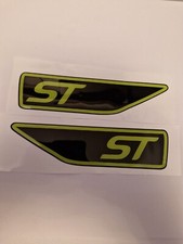 FORD FOCUS MK2/MK3/MK4 ST STYLE GEL WING BADGES BLACK/LIME GREEN