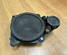 MARK LEVINSON FRONT CENTER