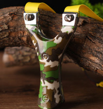 Camo Slingbow Hunting