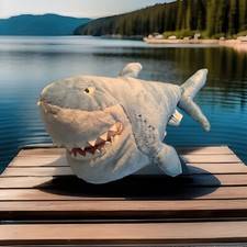 Disney - Finding Nemo - Bruce Great White Shark ? 24”Hand Puppet / Soft Toy 