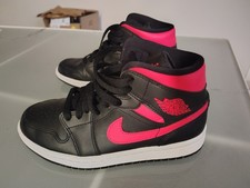 Size 6.5 -Women's Nike Air