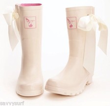Wedding Wellingtons Short