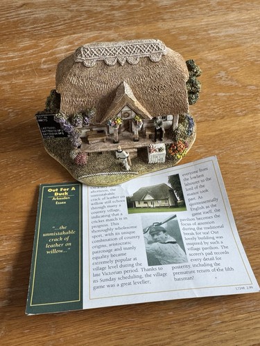 Lilliput lane out for duck - lilliput,