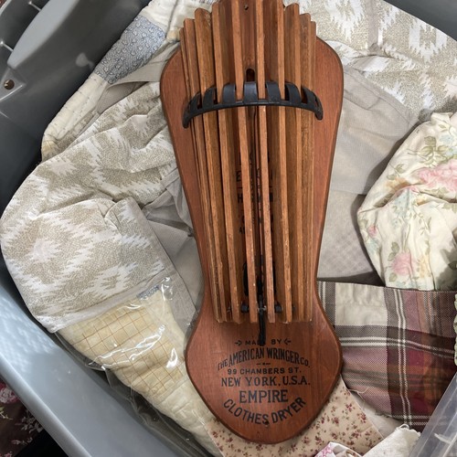 Primitive american wringer - american, co