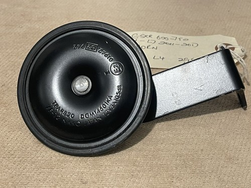 Suzuki gsxr horn - suzuki,