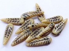 17MM PRESSED CZECH GLASS BIRDS