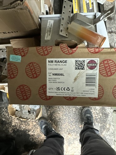 Wylex nm806l 100a main breaker - 100a,