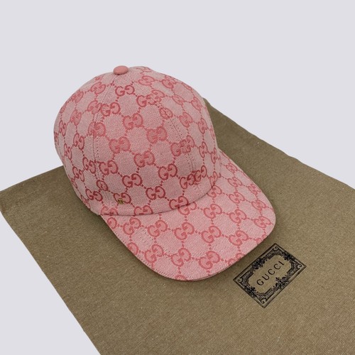 Gucci monogram logo - gucci,