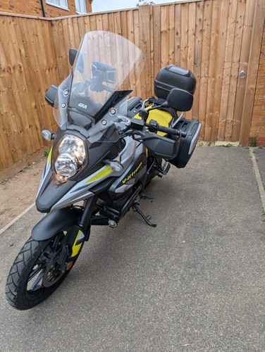 Suzuki strom dl1000 - v,