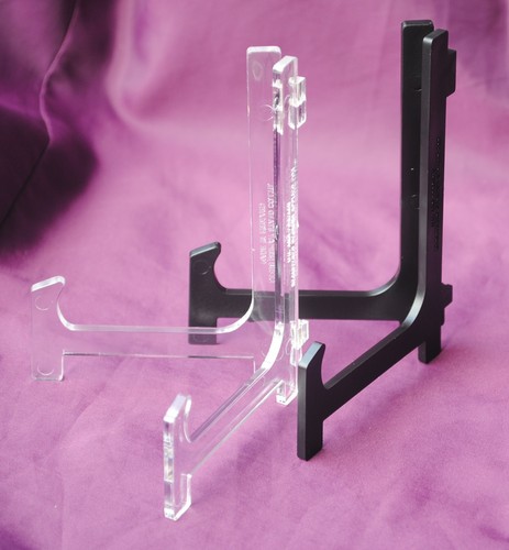 Small modern display stand - small,