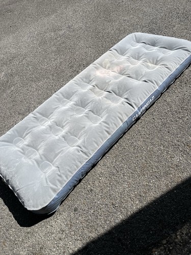 Coleman campinggas airbed - /,