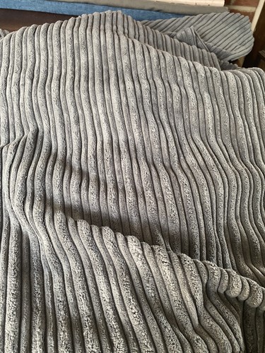 Metres grey jumbo cord - jumbo, x