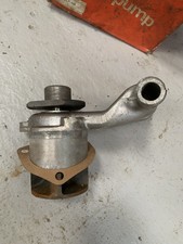 QUINTON HAZELL WATER PUMP Fits