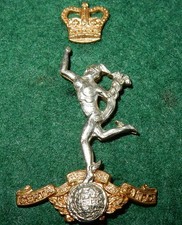 1952 RCOS ROYAL CORPS OF SIGNALS BRITISH MILITARY CAP BADGE LUGS QC