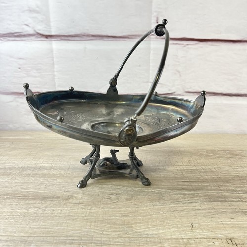 Reed barton silver oval - &,