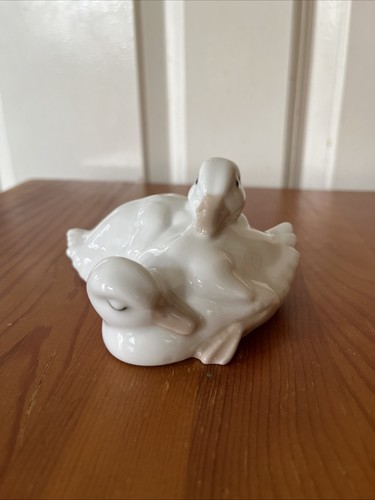Nao llado porcelain - nao,