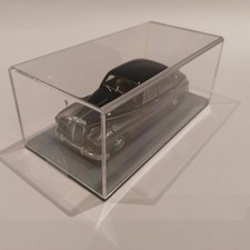 Neo Scale Models 1 :43 Diecast Car Daimler Majestic Major With Box.