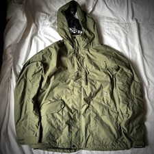 BILLABONG MEN’S 8K SNOWBOARDING SKI COAT GREEN SIZE XL .  WATERPROOF BREATHABLE 