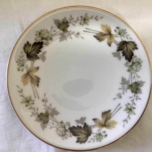 Royal doulton larchmont - royal,