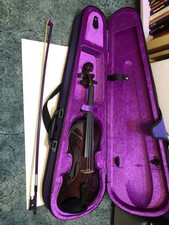Ashton Violin with case