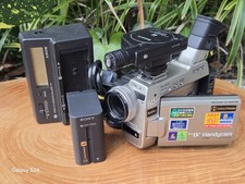 267899 Sony DCR-TRV9 Camcorder