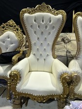 Petoria Throne Chair   -  Gold