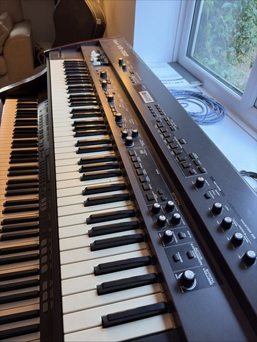 Roland vr760 hammond - roland, type