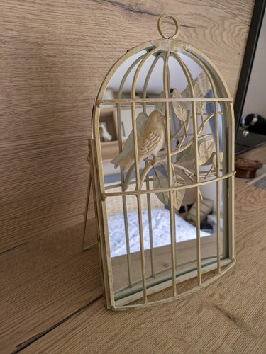 Vintage shabby chic - chic, metal