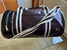 Fred Perry Classic Barrel Bag