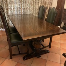 Jaycee Oak Dining Room Table, 6 Jaycee Chairs (one Carver) green Leather Seats