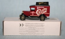 LLEDO PROMOTIONAL MODEL VAN WALKERS CRISPS BOXED