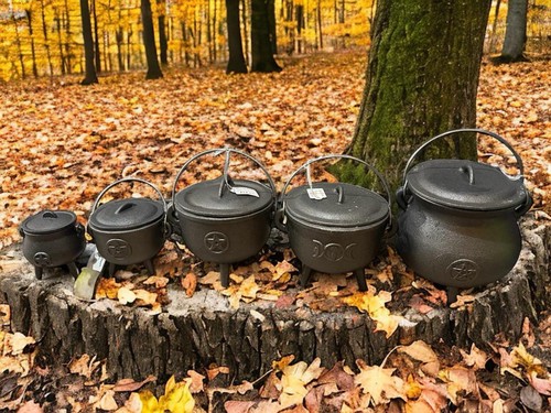Cast iron cauldron pentagram - iron,