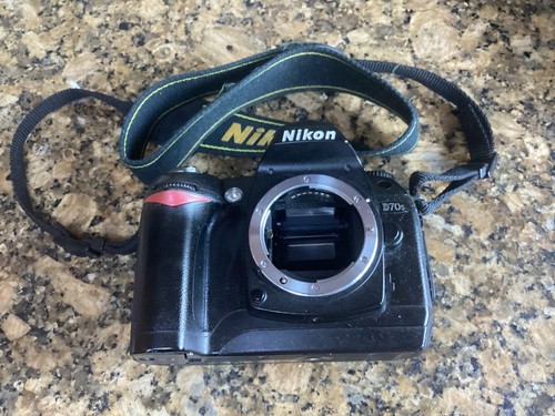 Nikon d70s dslr camera - nikon, 6.1mp