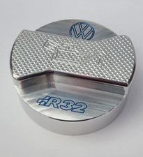 BILLET ALUMINIUM OIL CAP FOR MK4 / MK5 VW GOLF R32 - ENGINE BAY - KNURL EFFECT