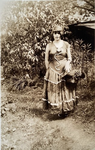 1920 photo pretty - pretty, young